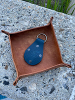 Load image into Gallery viewer, Leather Tray &amp; Keychain Workshop at TF Brewing April 8th
